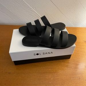 Sol Sana Black leather sandals IOB sz 39